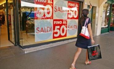 Confcommercio: Fate shopping con gli ottanta euro di Renzi